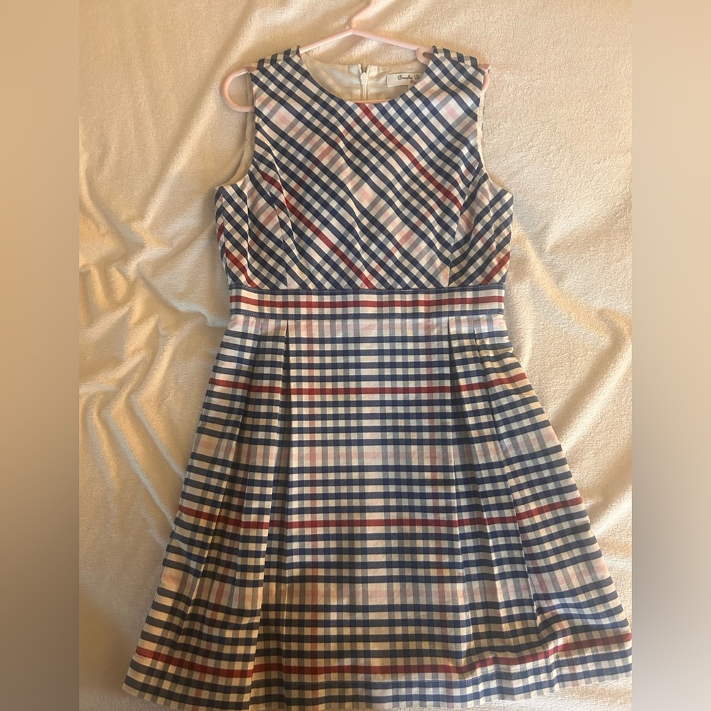 Brooks Brothers plaid girls dress, size 6. Never worn.